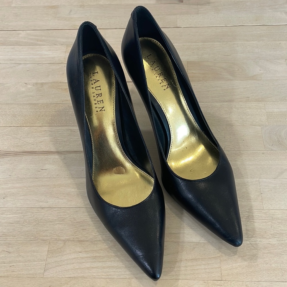 Lauren Ralph Lauren Pointed Toe Pumps
